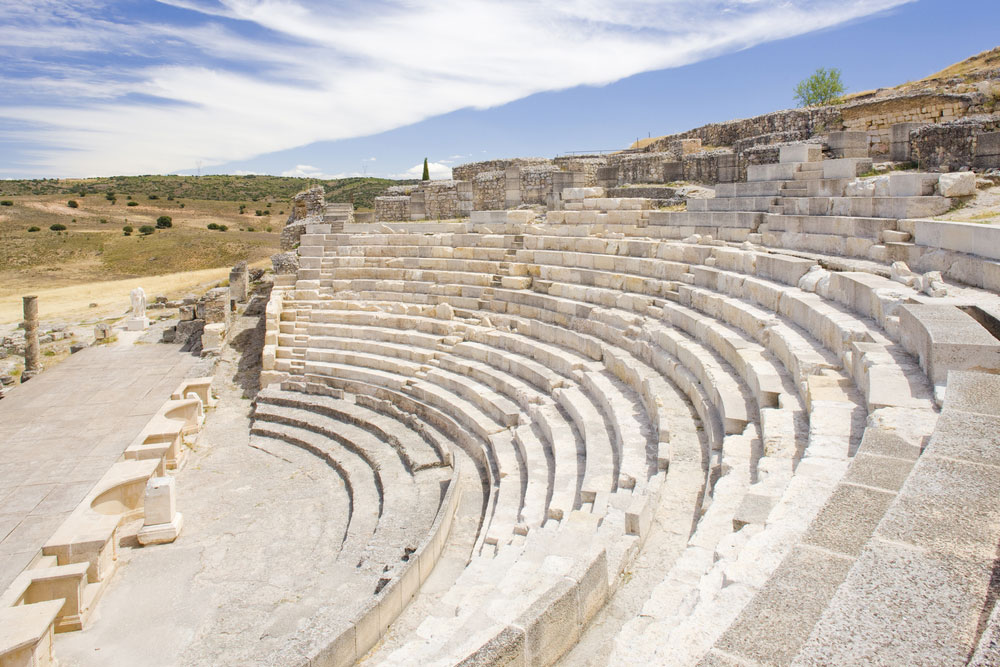 Anfiteatro del yacimiento arqueológico romano de Segóbriga en provincia de Cuenca